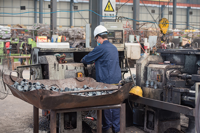 松滋网架锥头车间